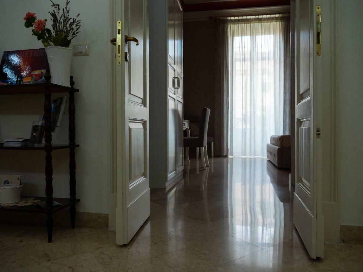B&B Antico Corso Catania Luaran gambar